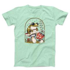 Frog On Muhsroom Unisex T-shirt